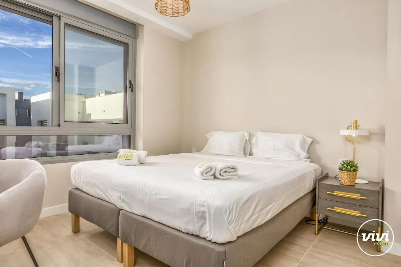 Vivi Homes - Sol Garden Pool, Terrace & Golf Estepona