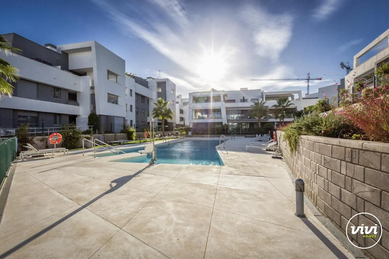 Vivi Homes - Sol Garden Pool, Terrace & Golf Estepona 0*,