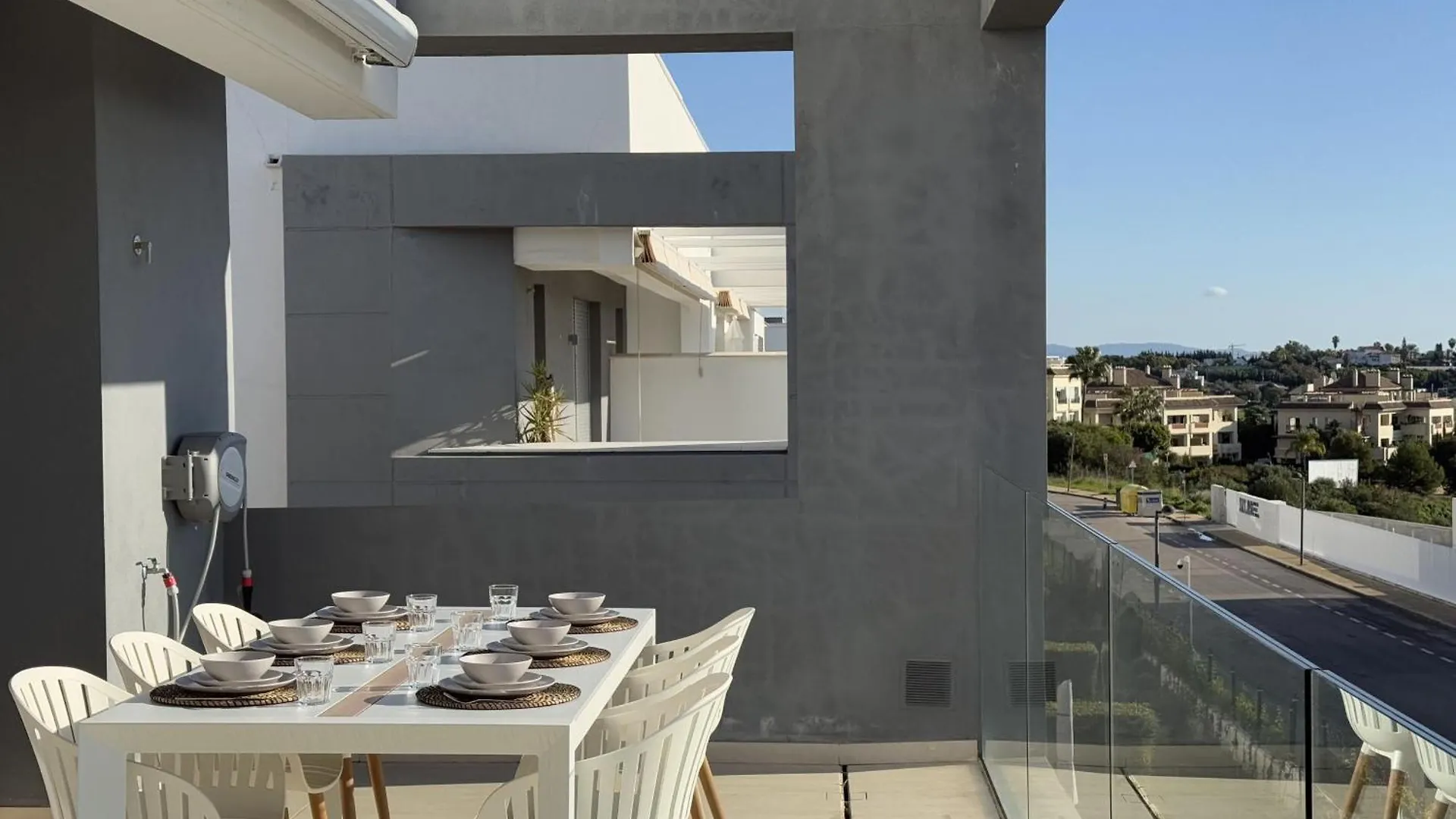 Vivi Homes - Sol Garden Pool, Terrace & Golf Estepona
